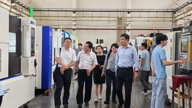 齿轮箱轴承润滑油选择：关键因素与误区解析**